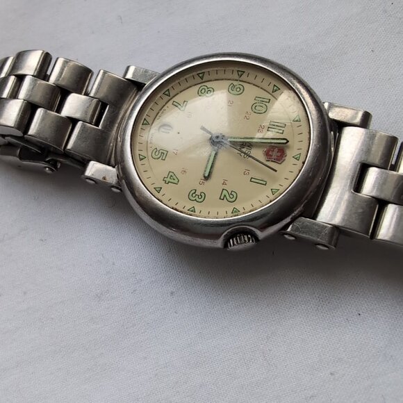 Vintage (1970's) Swiss Army Delta Watch Women's 37mm Date New Battery - Picture 9 of 10